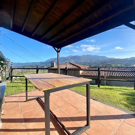 Сasa de vacaciones Casa En Aldea Frente A La Sierra De El Sueve Colunga