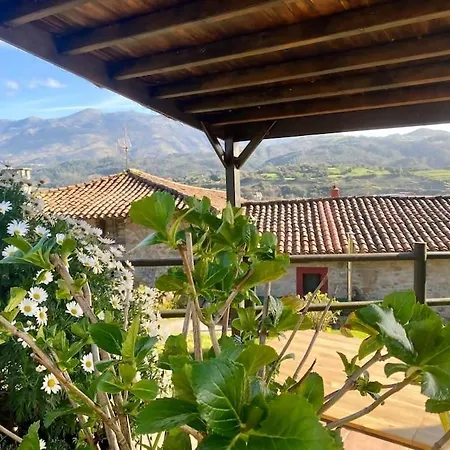 Casa En Aldea Frente A La Sierra De El Sueve Сasa de vacaciones