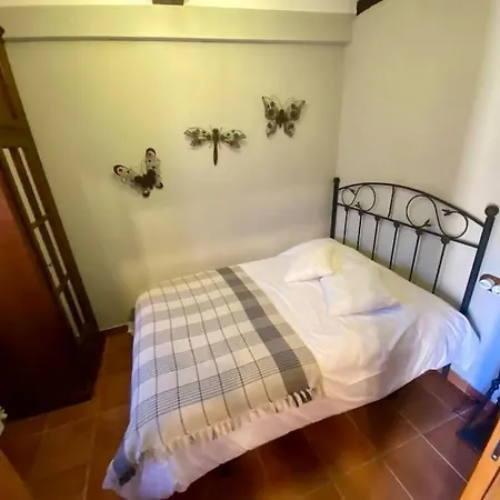 Casa En Aldea Frente A La Sierra De El Sueve * Colunga